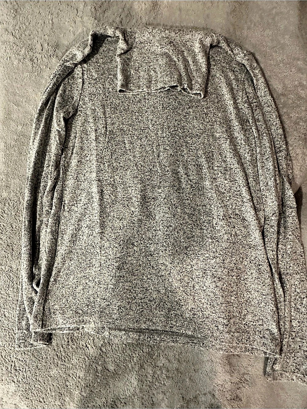 J.Crew Women's Gray Long v neck Sleeve Top Size XS